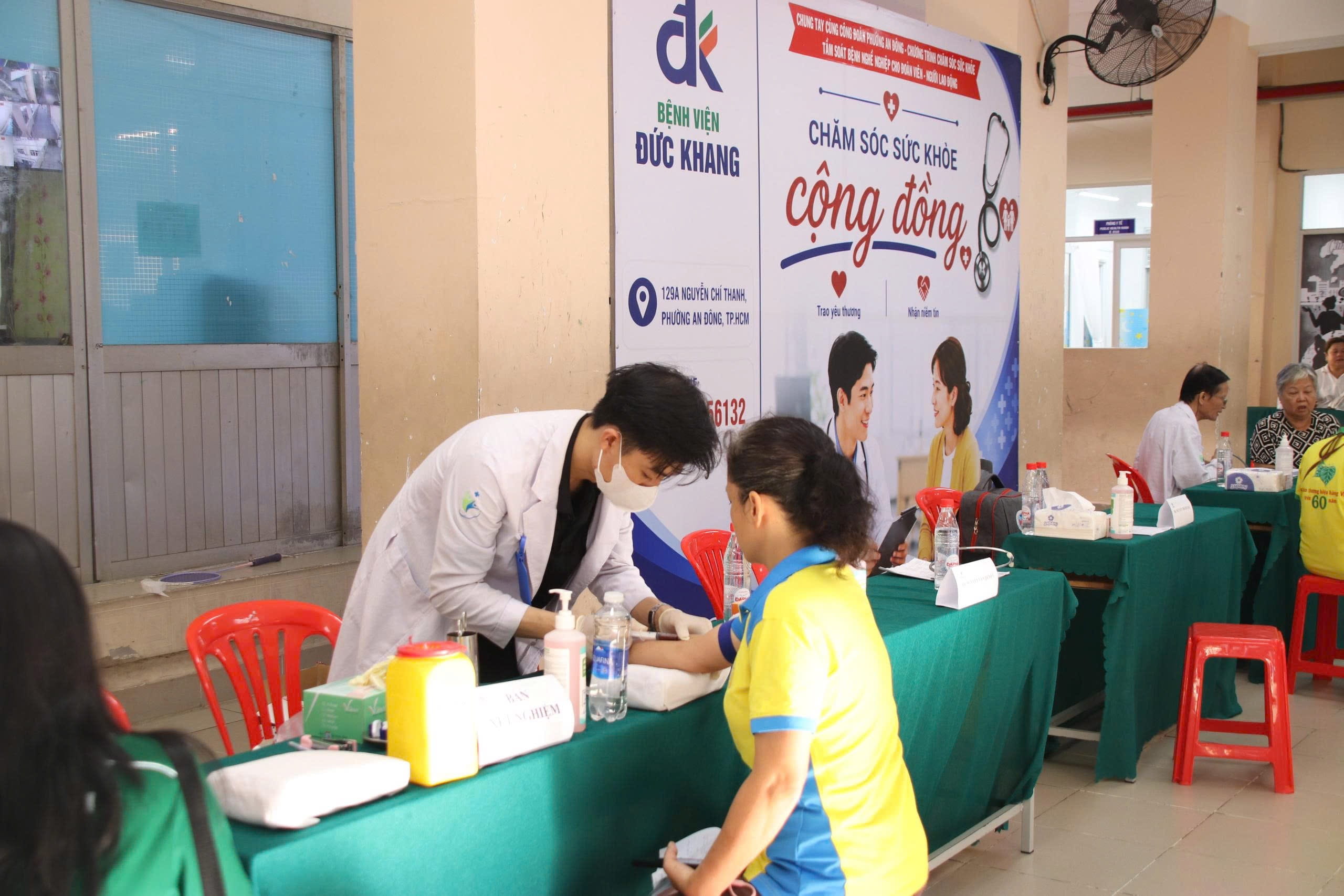 Bệnh viện Đức Khang chăm sóc sức khỏe đoàn viên, người lao động Phường An Đông