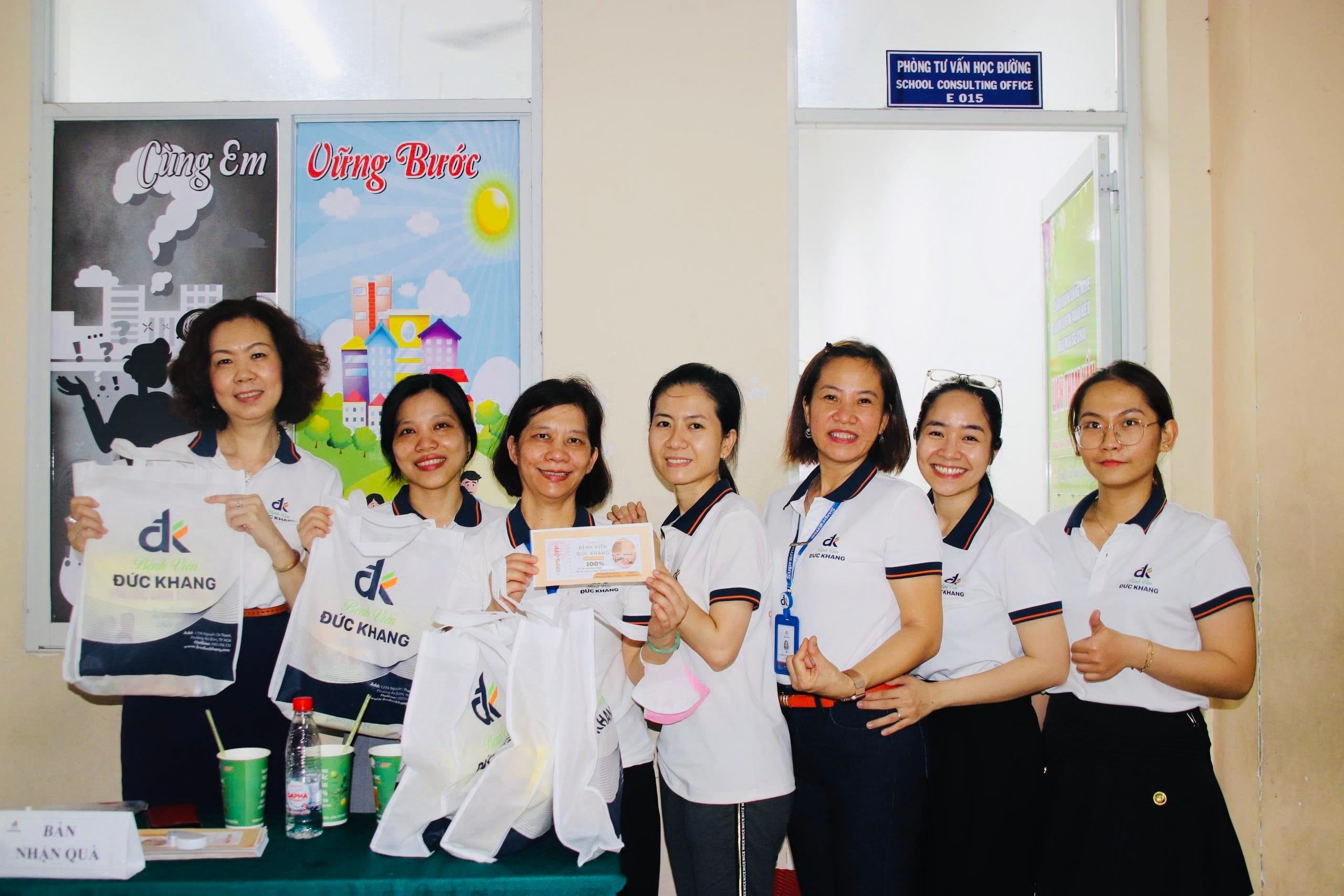 Bệnh viện Đức Khang chăm sóc sức khỏe đoàn viên, người lao động Phường An Đông