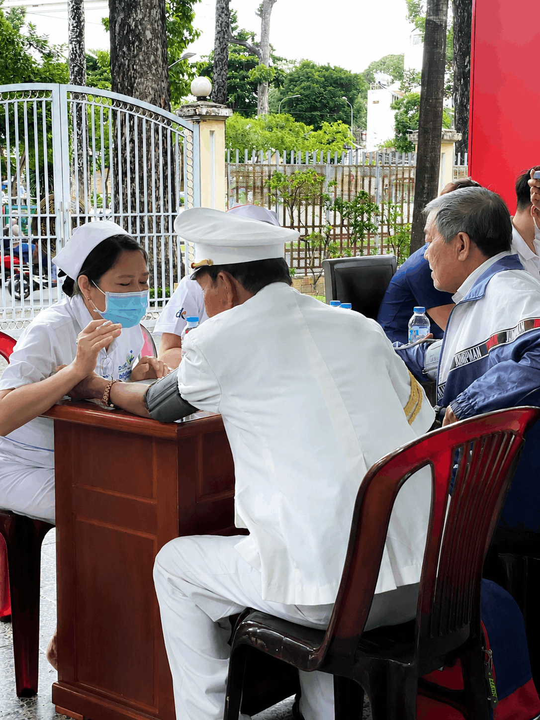 BỆNH VIỆN ĐỨC KHANG ĐỒNG HÀNH CÙNG PHƯỜNG AN ĐÔNG TRONG CHƯƠNG TRÌNH CHĂM SÓC SỨC KHỎE NHÂN NGÀY THƯƠNG BINH – LIỆT SĨ 27/7