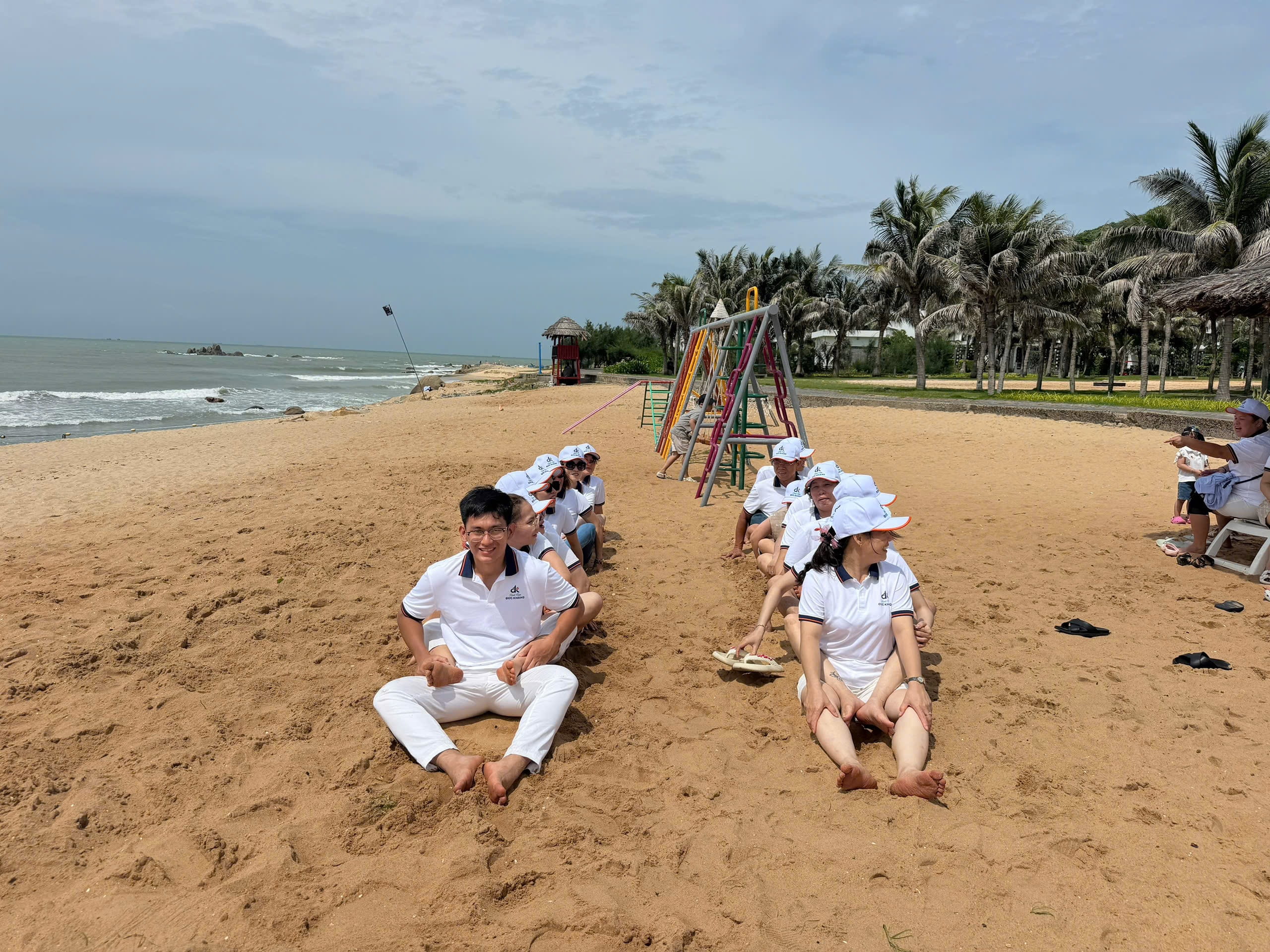 TEAM BUILDING BỆNH VIỆN ĐỨC KHANG – ĐỒNG HÀNH, GẮN KẾT, VƯƠN XA