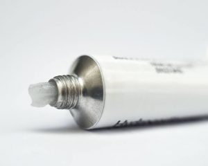 Tác Dụng Phụ Nguy Hiểm Của Corticoid Bôi Ngoài Da